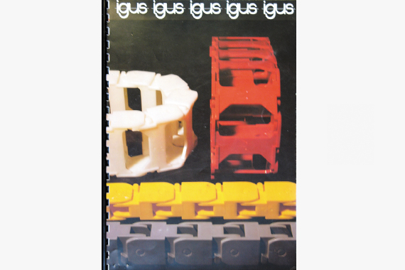 Primul catalog igus pentru produse de alimentare cu energie