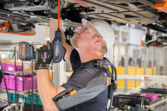 Exoschelet „AIRFRAME ™” cu lagăre de alunecare iglidur