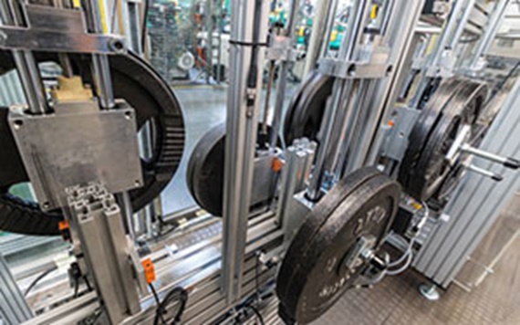 Comparație la uzură unitate cu șurub de acționare